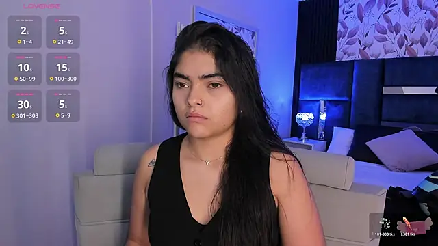 Snapshot of GiselOrtiz chatting on 12/19/25, 10:44 GiselOrtiz online show from 12/19/25, 10:44