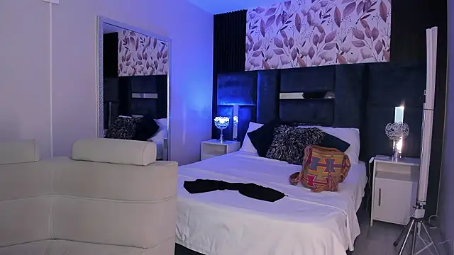 Snapshot of GiselOrtiz chatting on 02/28/26, 09:21 GiselOrtiz online show from 02/28/26, 09:21