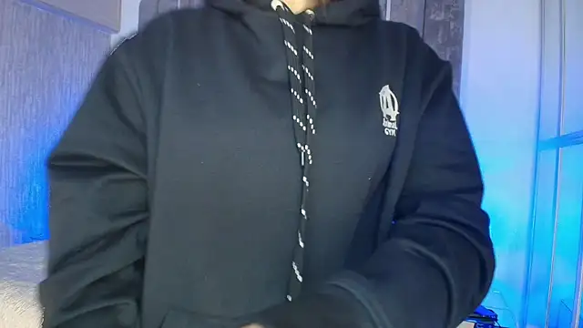 GiselOrtiz online show from 05/20/26, 11:49