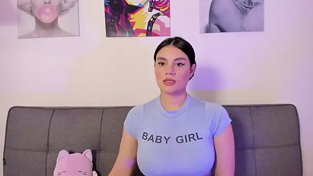 Maylin Garcia online show from 06/22/26, 09:45