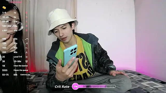 Snapshot of Pinkandyellowpokemon chatting on 09/16/25, 04:13 Pinkandyellowpokemon online show from 09/16/25, 04:13