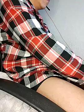 Snapshot of MX-SEX-FUN chatting on 03/18/25, 04:37 MX-SEX-FUN online show from 03/18/25, 04:37