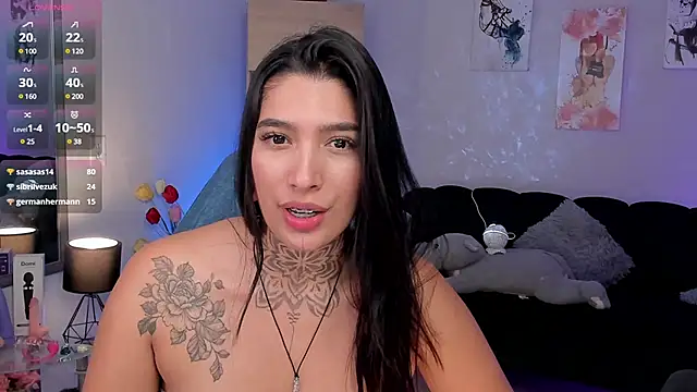 Snapshot of LouaneBourVip chatting on 02/12/25, 05:58 LouaneBourVip online show from 02/12/25, 05:58