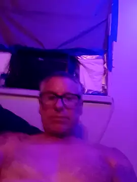Pcsammy73 online show from 06/08/26, 07:20