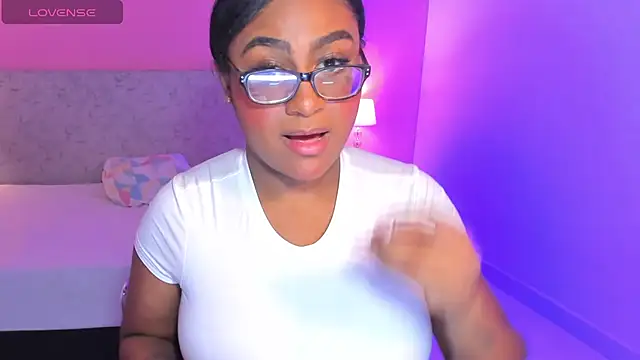 BlakmillerrGilson online show from 11/22/25, 06:40