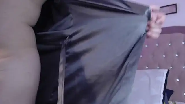 Snapshot of AnnadirtyXo chatting on 02/01/25, 10:37 AnnadirtyXo online show from 02/01/25, 10:37