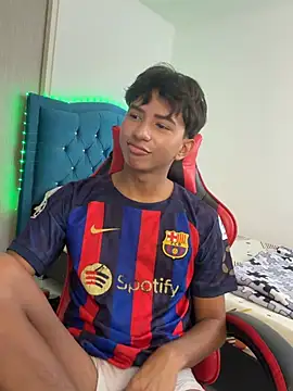 Leonarrrd 01 online show from 03/06/26, 09:44