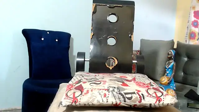 Snapshot of Amazing12inch chatting on 12/11/24, 07:46 Amazing12inch online show from 12/11/24, 07:46