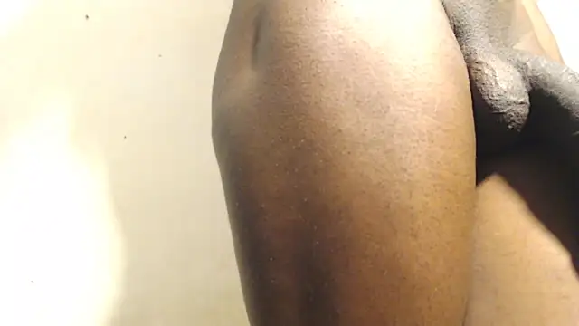 Snapshot of Amazing12inch chatting on 01/09/25, 06:59 Amazing12inch online show from 01/09/25, 06:59