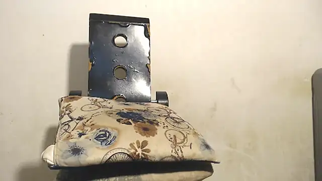 Snapshot of Amazing12inch chatting on 01/11/25, 06:35 Amazing12inch online show from 01/11/25, 06:35