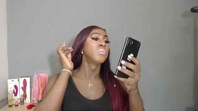 Snapshot of Amazing12inch chatting on 09/16/25, 12:55 Amazing12inch online show from 09/16/25, 12:55