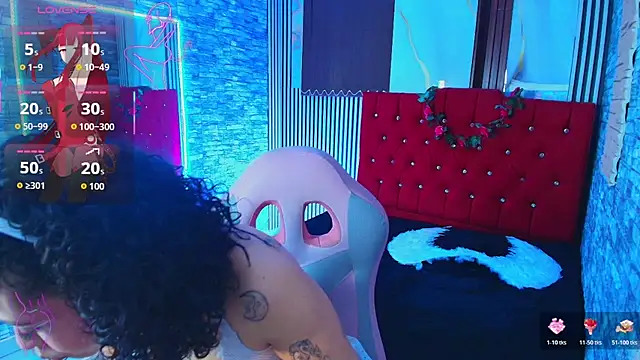 miahernadez303av online show from 11/01/25, 03:30