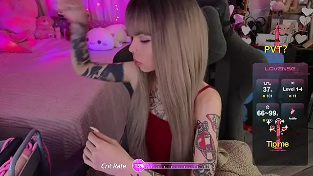 Kerry Kirk online show from 02/25/25, 07:47