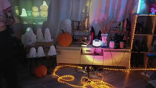 Kerry Kirk online show from 10/23/25, 11:46