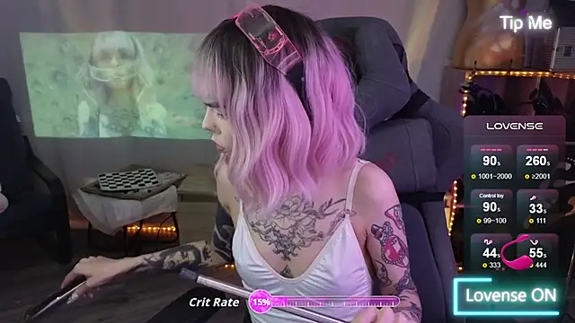 Kerry Kirk online show from 11/17/25, 06:57