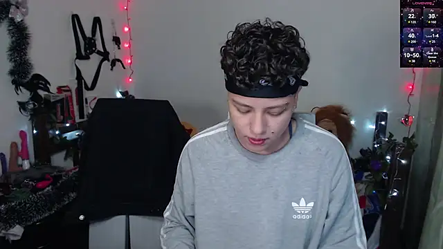 Antonella Cruz02 online show from 12/15/24, 02:19