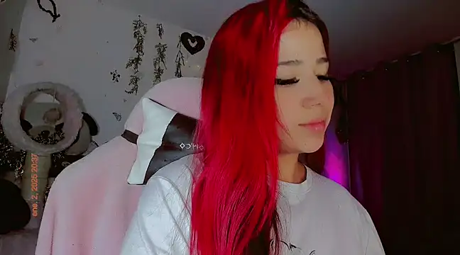 madisonx17 online show from 01/03/25, 01:38