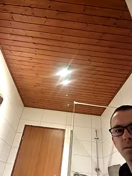 Snapshot of magicSeX4You chatting on 02/02/26, 12:42 magicSeX4You online show from 02/02/26, 12:42