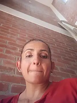 Snapshot of xulay11 chatting on 02/12/25, 07:24 xulay11 online show from 02/12/25, 07:24