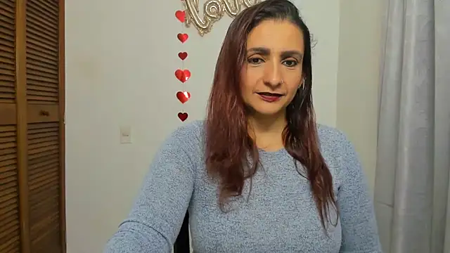 Snapshot of xulay11 chatting on 10/04/25, 02:20 xulay11 online show from 10/04/25, 02:20