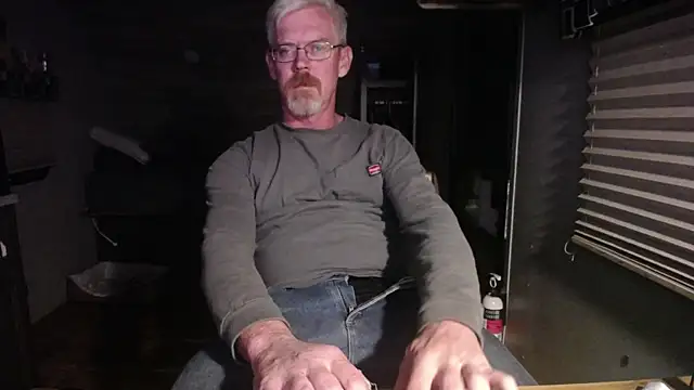 Snapshot of Di9ital069 chatting on 12/23/24, 12:57 Di9ital069 online show from 12/23/24, 12:57