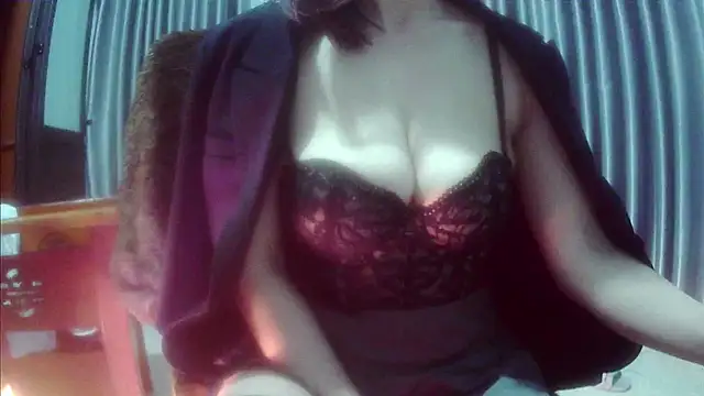 Yii-Ser online show from 02/11/26, 08:36