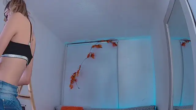 Snapshot of Lucy_Princes chatting on 12/06/24, 11:57 Lucy Princes online show from 12/06/24, 11:57