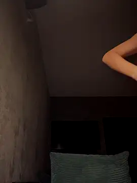 Snapshot of SonyaD_ chatting on 11/01/25, 03:08 SonyaD online show from 11/01/25, 03:08