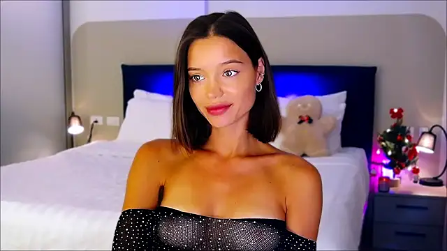 Snapshot of wow_Mia chatting on 01/11/25, 01:37 wow Mia online show from 01/11/25, 01:37