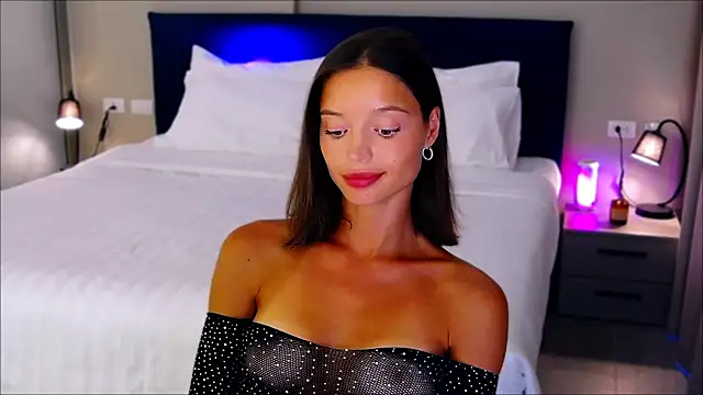 Snapshot of wow_Mia chatting on 02/26/25, 08:48 wow Mia online show from 02/26/25, 08:48