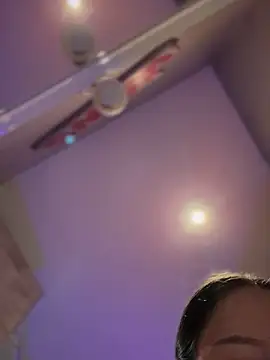 Snapshot of wow_Mia chatting on 09/08/25, 03:44 wow Mia online show from 09/08/25, 03:44