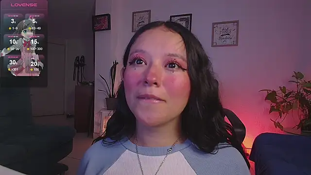 Snapshot of Lexie_Thompson10 chatting on 01/17/25, 05:32 Lexie Thompson10 online show from 01/17/25, 05:32