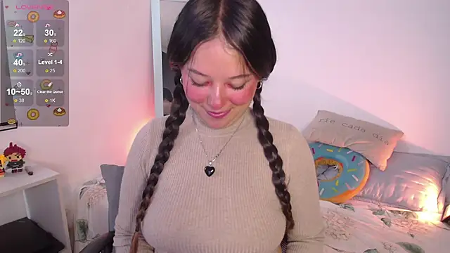 Snapshot of Lexie_Thompson10 chatting on 09/23/25, 05:16 Lexie Thompson10 online show from 09/23/25, 05:16