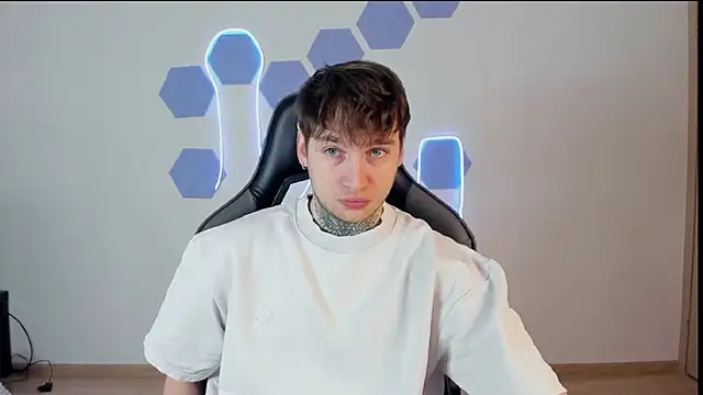 Snapshot of Chris_Tyson chatting on 12/03/24, 10:06 Chris Tyson online show from 12/03/24, 10:06