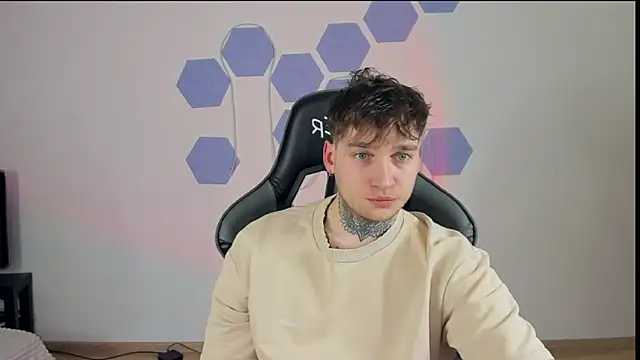 Snapshot of Chris_Tyson chatting on 12/29/24, 03:11 Chris Tyson online show from 12/29/24, 03:11