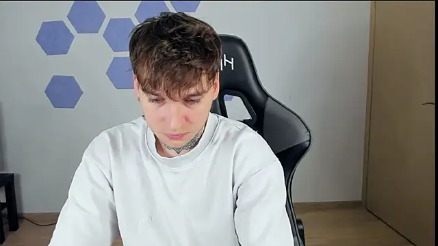 Snapshot of Chris_Tyson chatting on 01/16/25, 02:19 Chris Tyson online show from 01/16/25, 02:19