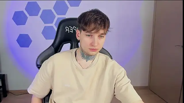 Snapshot of Chris_Tyson chatting on 01/22/25, 01:31 Chris Tyson online show from 01/22/25, 01:31