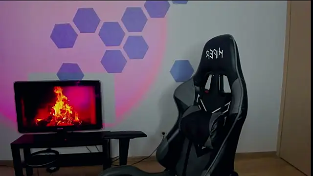 Snapshot of Chris_Tyson chatting on 02/24/25, 11:43 Chris Tyson online show from 02/24/25, 11:43