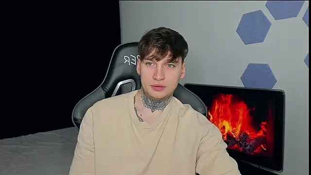 Snapshot of Chris_Tyson chatting on 03/16/25, 12:12 Chris Tyson online show from 03/16/25, 12:12