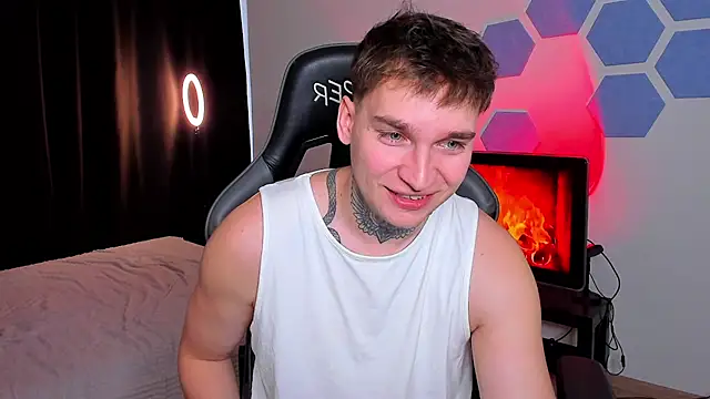 Snapshot of Chris_Tyson chatting on 12/01/25, 07:13 Chris Tyson online show from 12/01/25, 07:13