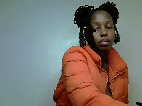 Snapshot of sexxy_kay chatting on 12/19/24, 07:07 sexxy kay online show from 12/19/24, 07:07