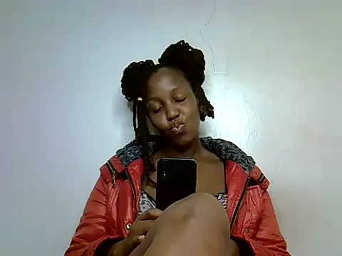 Snapshot of sexxy_kay chatting on 01/10/25, 01:10 sexxy kay online show from 01/10/25, 01:10