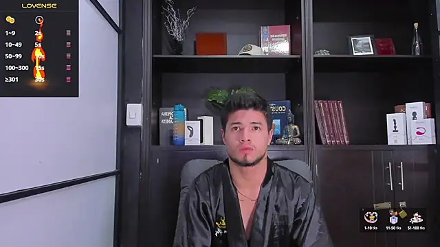 EdwardRoss  online show from 02/12/25, 10:56