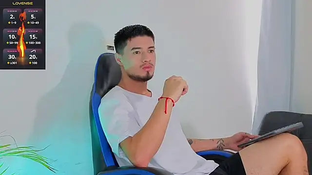 EdwardRoss  online show from 01/16/26, 08:02