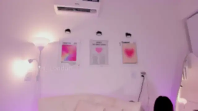 Steff London online show from 11/07/25, 11:16