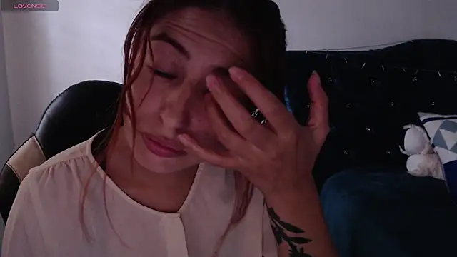 Kate lorens9 online show from 03/14/25, 03:25