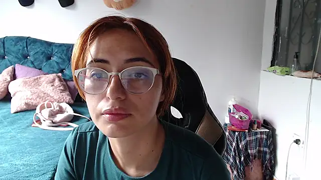Kate lorens9 online show from 05/19/26, 02:56
