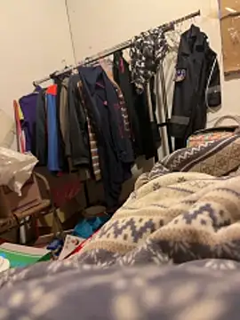 Snapshot of A6229 chatting on 01/31/26, 10:52 A6229 online show from 01/31/26, 10:52