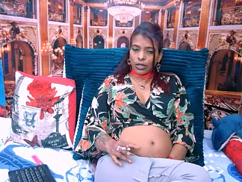 Snapshot of IndianSexyAss chatting on 06/20/26, 10:07 IndianSexyAss online show from 06/20/26, 10:07