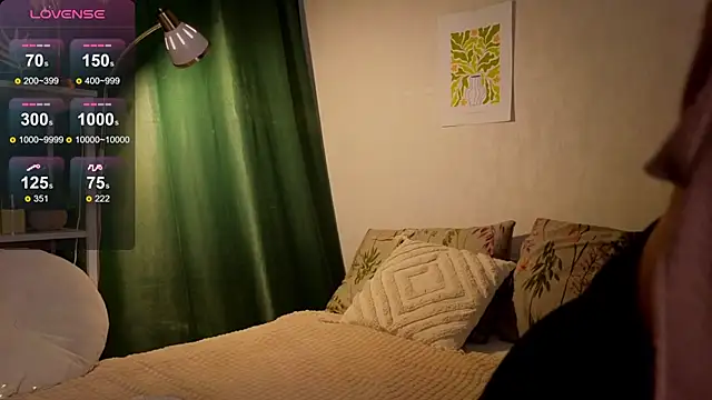 ErinLewist online show from 02/13/25, 07:13